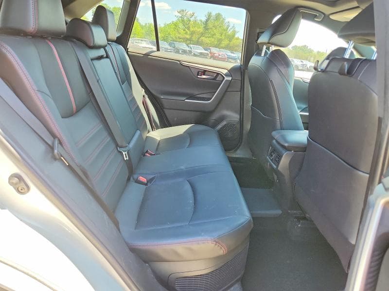 2021 TOYOTA RAV4 PRIME XSE 11