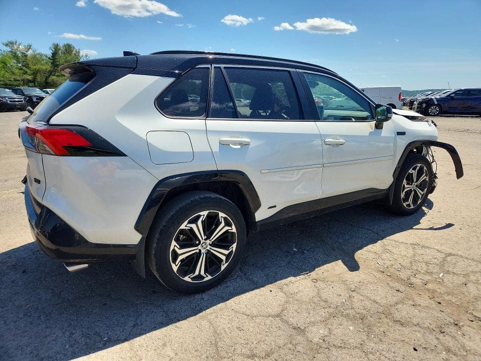 2021 TOYOTA RAV4 PRIME XSE 3