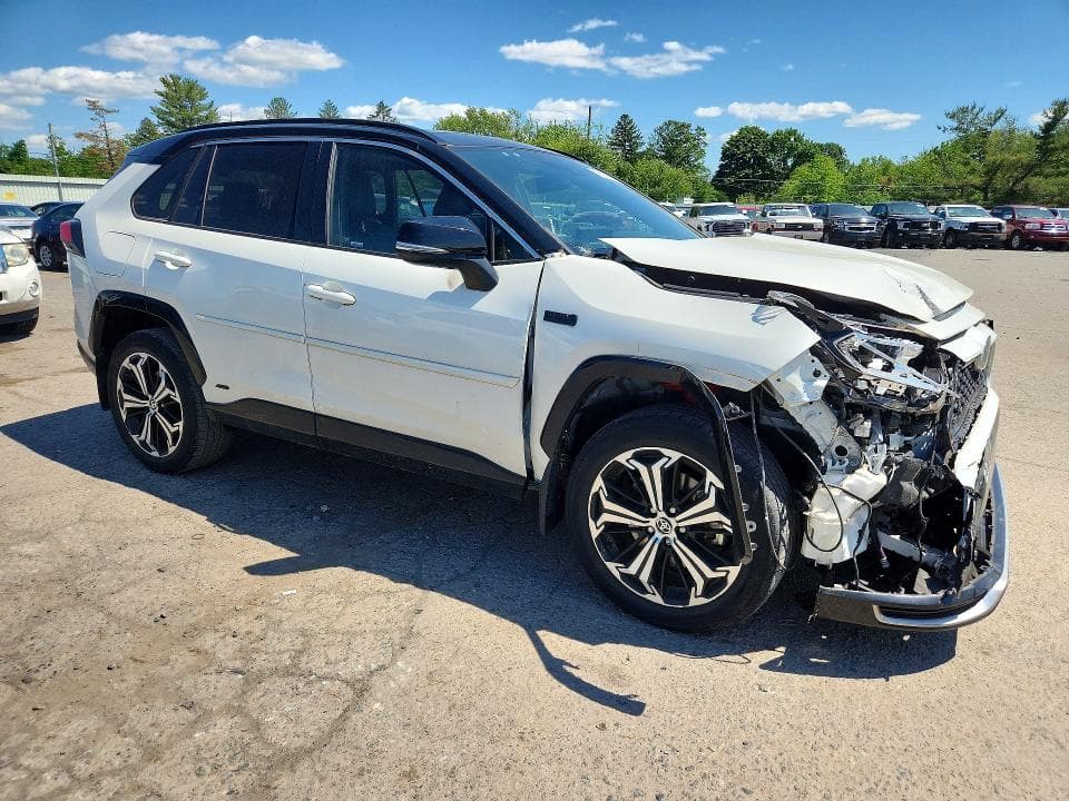 2021 TOYOTA RAV4 PRIME XSE 4