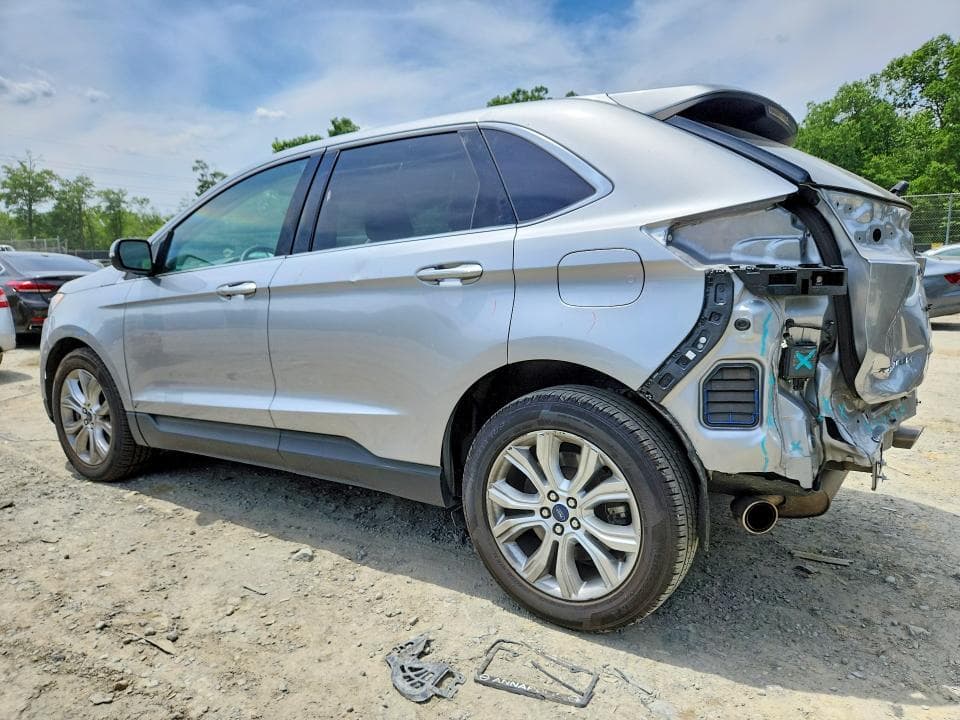 2022 FORD EDGE TITANIUM 2