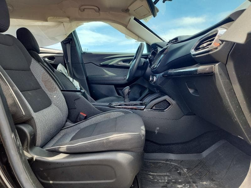 2023 CHEVROLET TRAILBLAZER LT 7