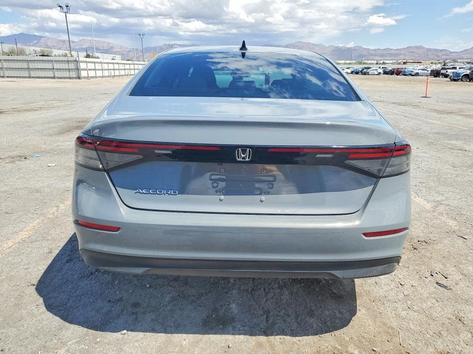 2025 HONDA ACCORD SE 6