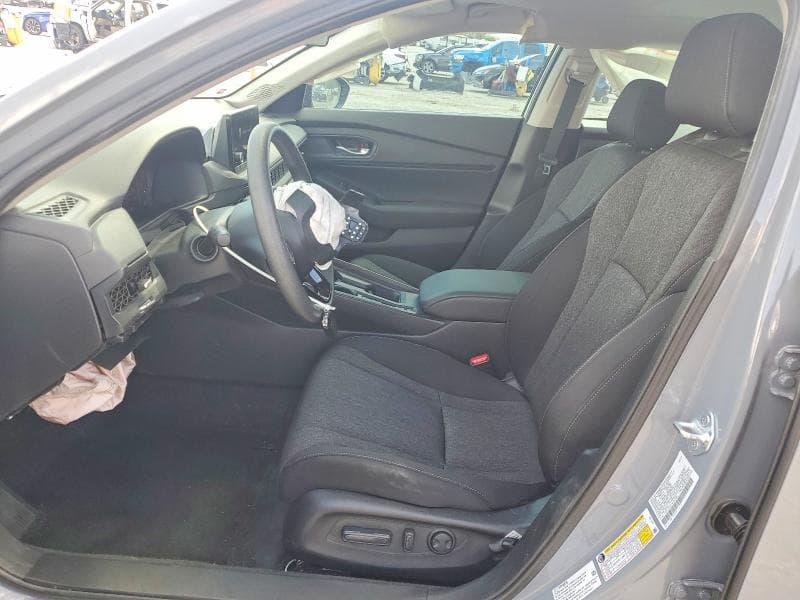 2025 HONDA ACCORD SE 7