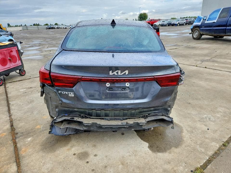 2024 KIA FORTE LX 6