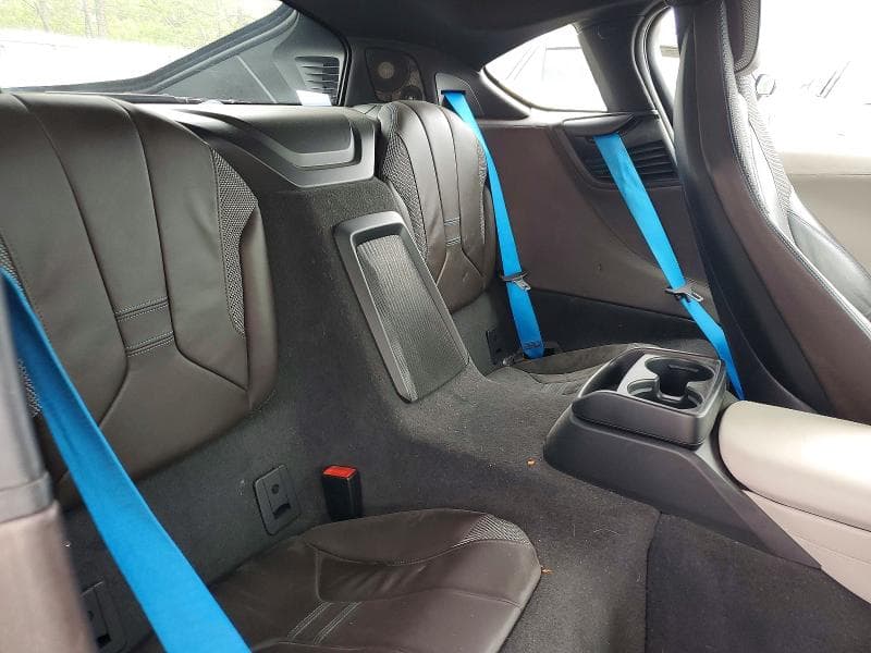 2020 BMW I8 10