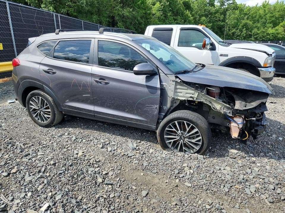 2021 HYUNDAI TUCSON SEL 4