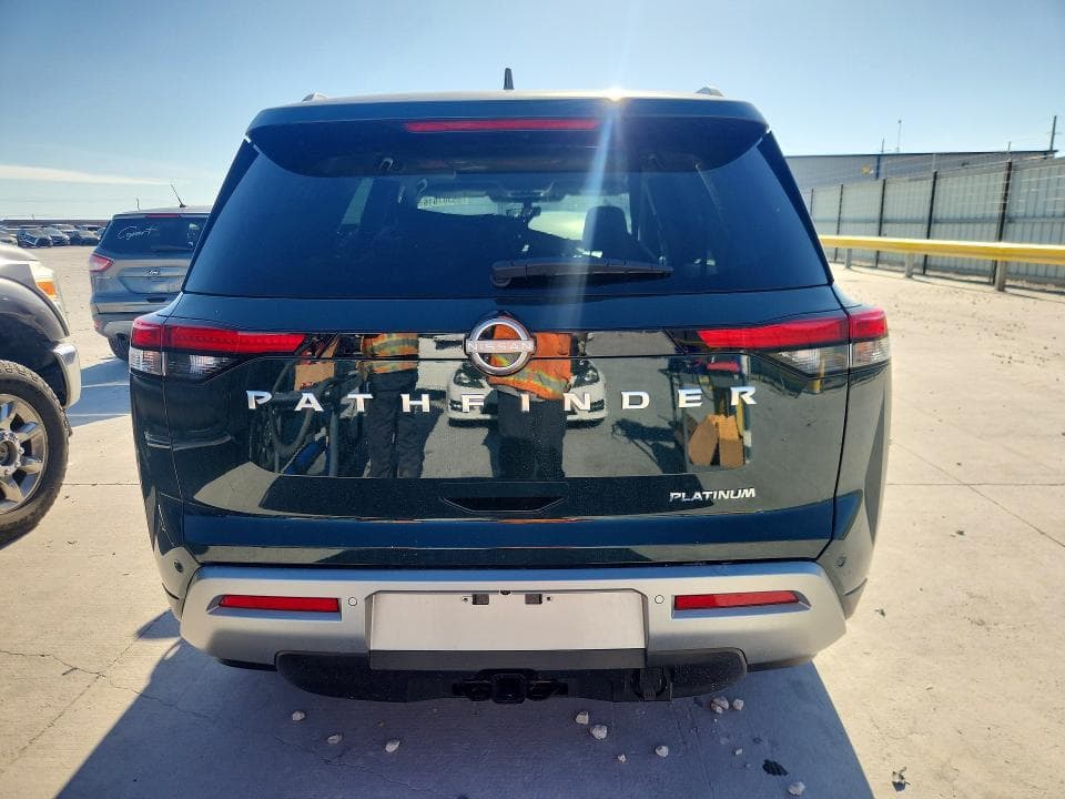 2025 NISSAN PATHFINDER PLATINUM 6
