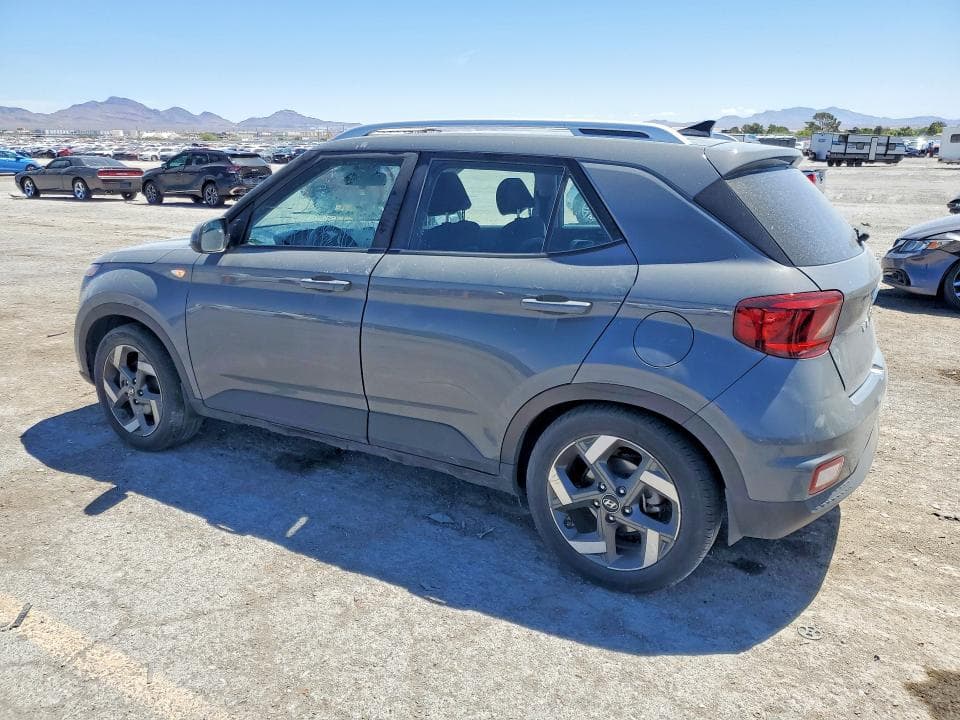 2022 HYUNDAI VENUE SEL 2
