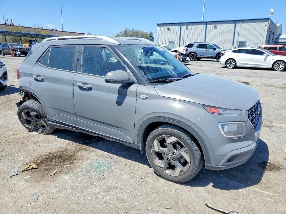 2022 HYUNDAI VENUE SEL 4