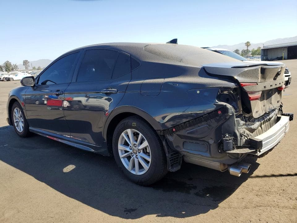 2025 TOYOTA CAMRY SE 2