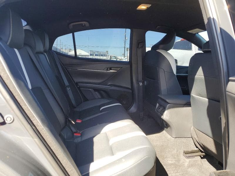 2025 TOYOTA CAMRY SE 10