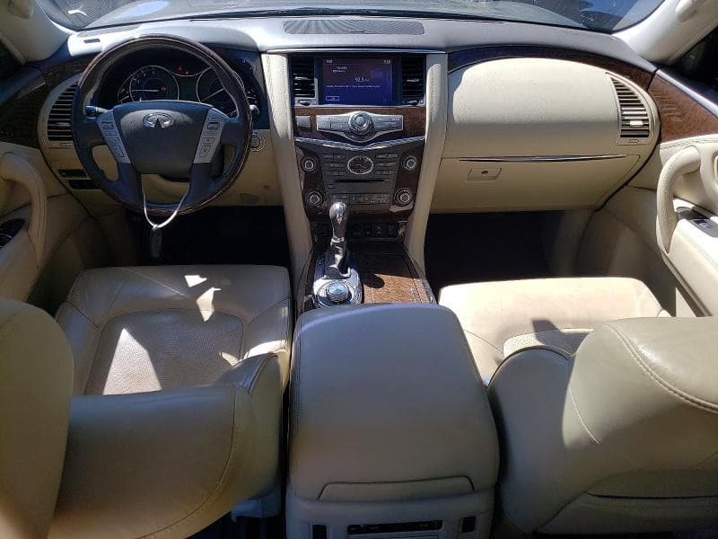 2017 INFINITI QX80 9