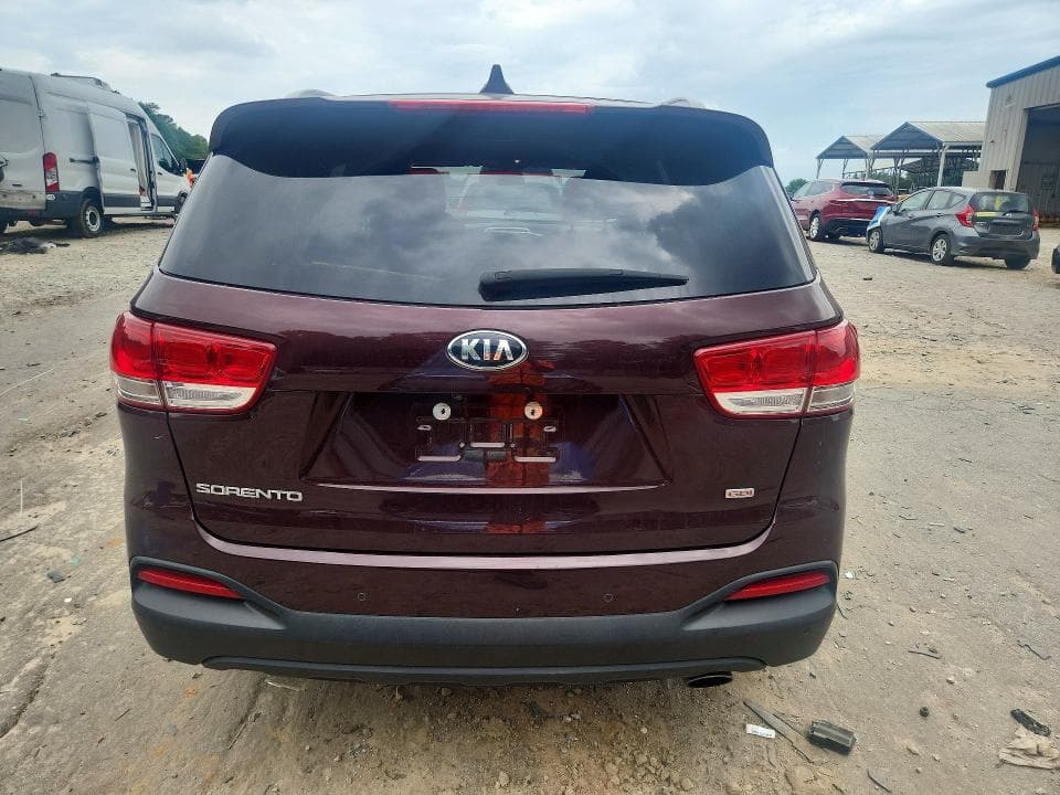 2017 KIA SORENTO LX 6