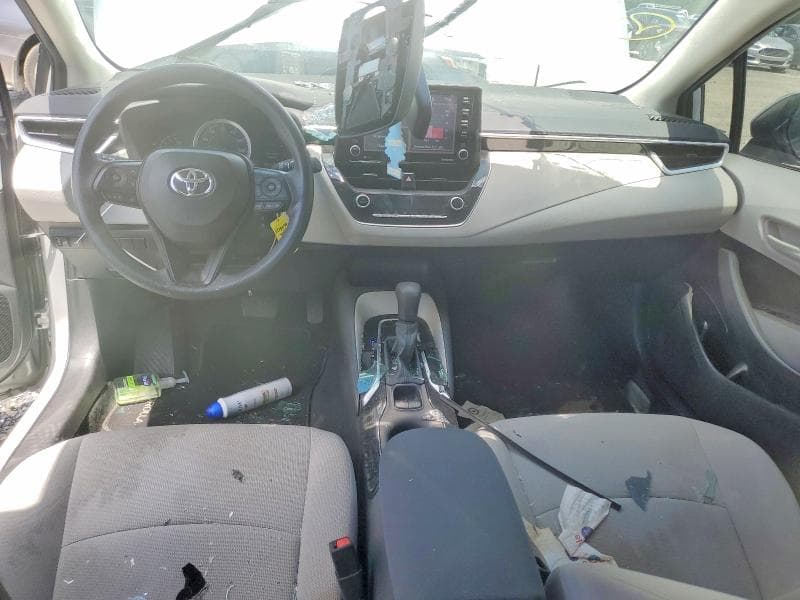 2022 TOYOTA COROLLA LE 8