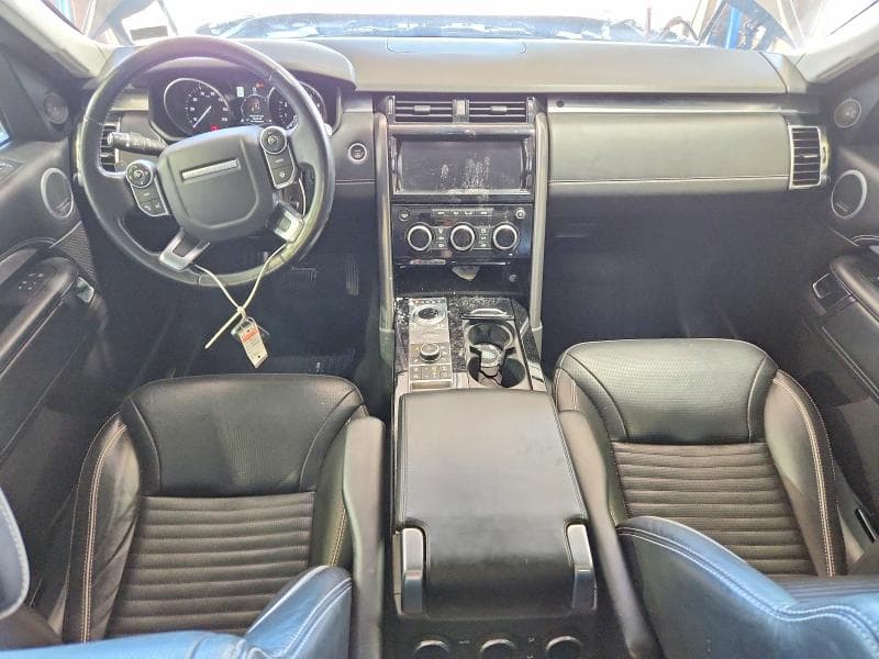 2017 LAND ROVER DISCOVERY FIRST EDITION 8