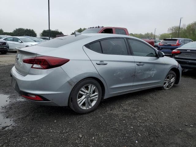 2020 HYUNDAI ELANTRA SEL 3