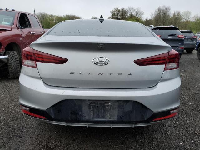 2020 HYUNDAI ELANTRA SEL 6