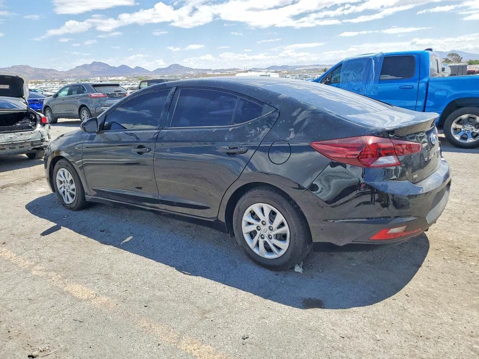 2020 HYUNDAI ELANTRA SE 2