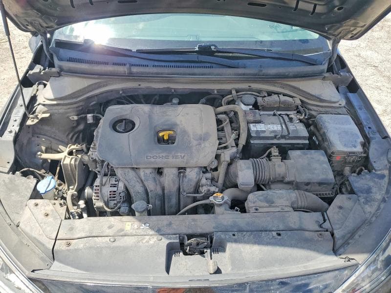 2020 HYUNDAI ELANTRA SE 11