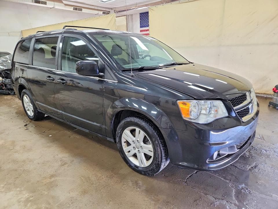 2019 DODGE GRAND CARAVAN CREW CREW 4