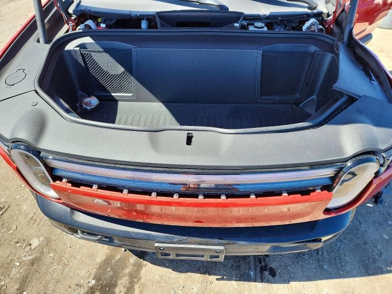 2025 RIVIAN R1S PREMIUM 12
