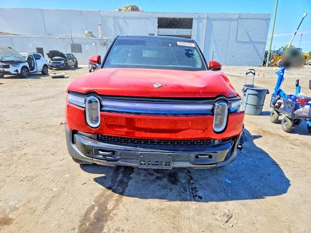 2025 RIVIAN R1S PREMIUM 5