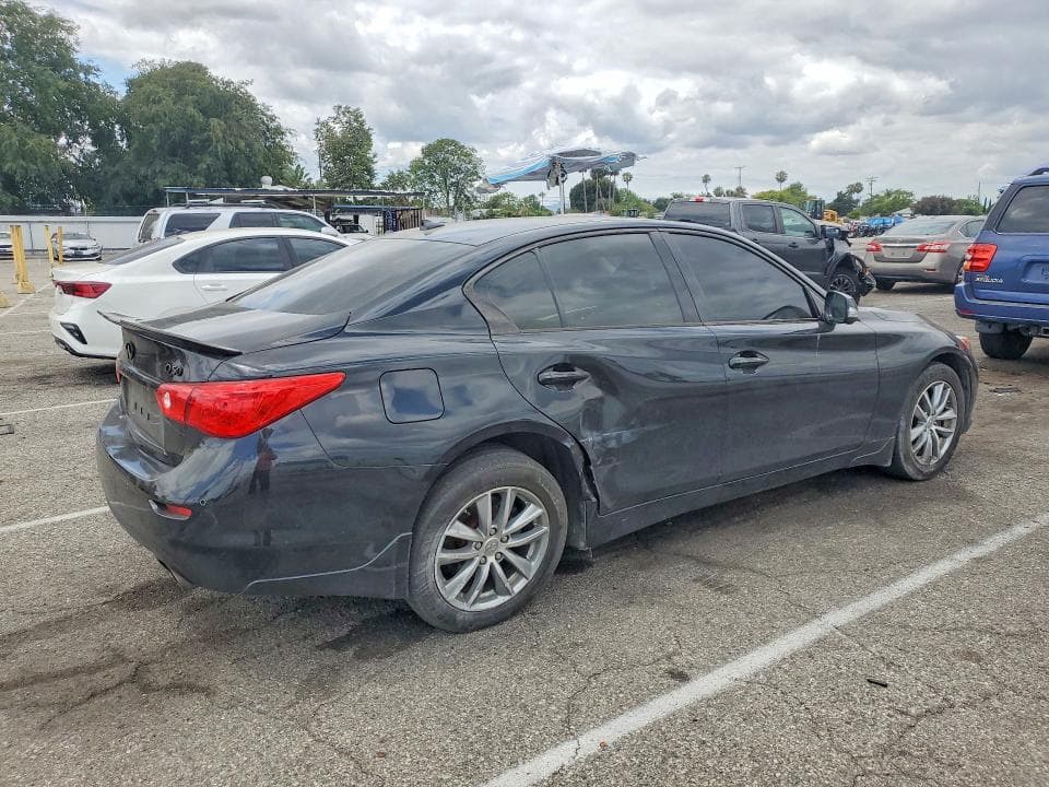 2017 INFINITI Q50 2.0T PREMIUM 3