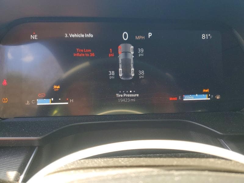 2025 JEEP GRAND CHEROKEE LAREDO 9
