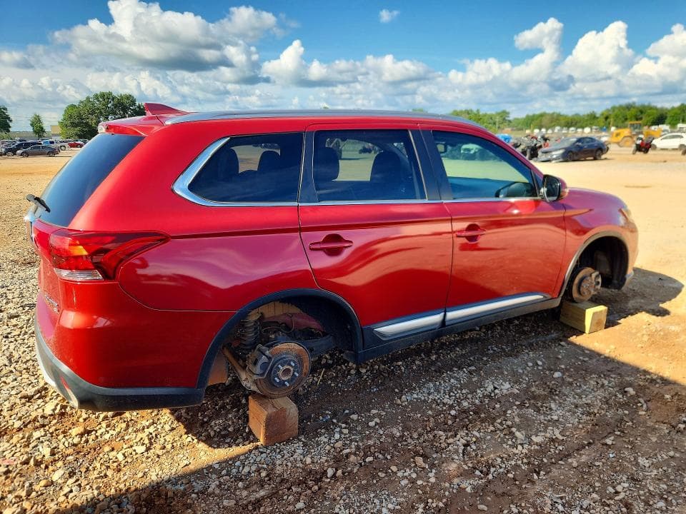 2018 MITSUBISHI OUTLANDER SE/SEL/LE 3