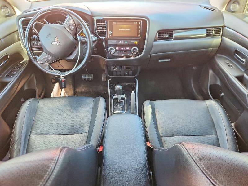 2018 MITSUBISHI OUTLANDER SE/SEL/LE 8