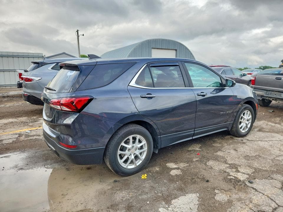 2023 CHEVROLET EQUINOX LT 3