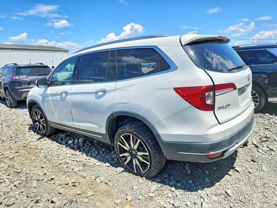 2021 HONDA PILOT TOURING 2
