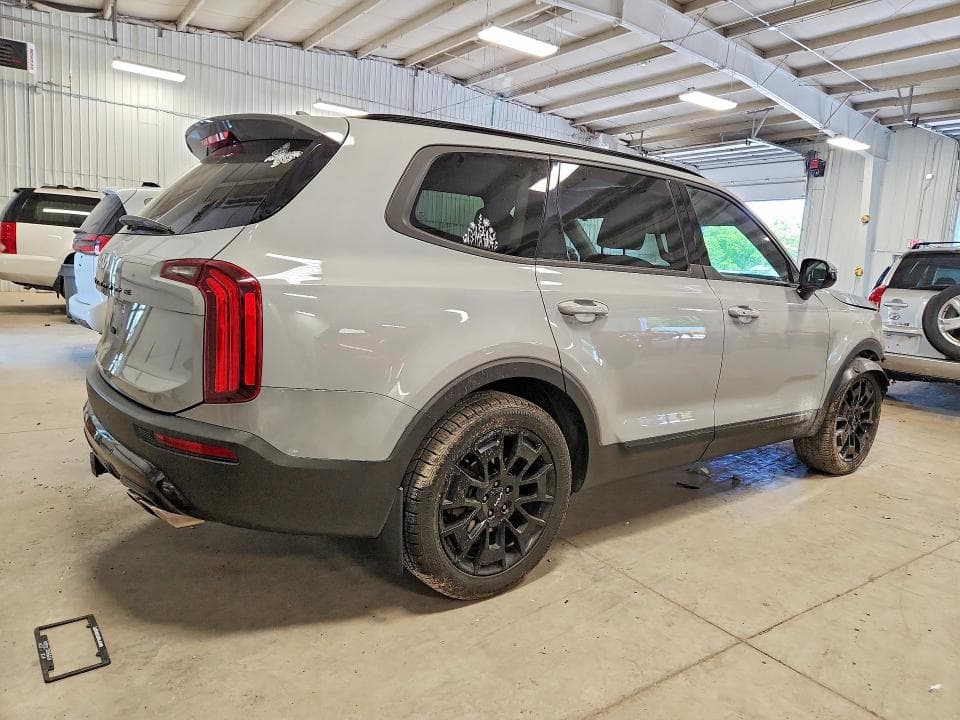 2022 KIA TELLURIDE SX 3