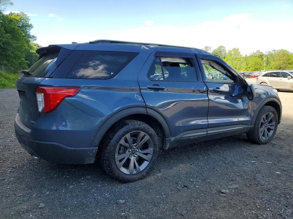 2021 FORD EXPLORER XLT 3