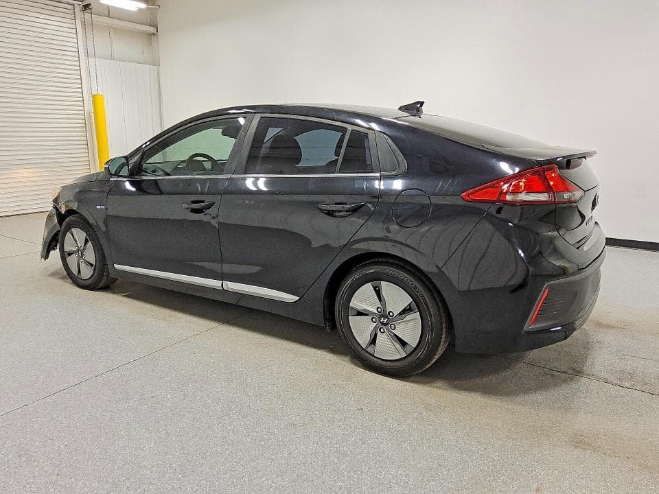 2020 HYUNDAI IONIQ SE 2