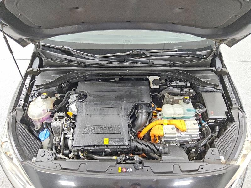 2020 HYUNDAI IONIQ SE 12