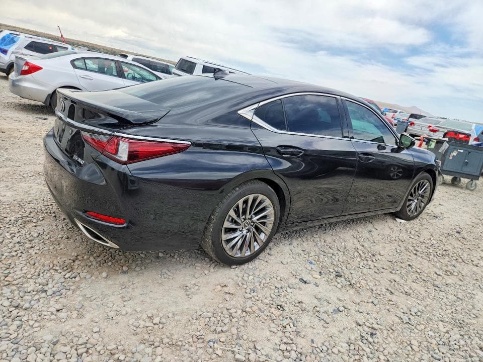 2025 LEXUS ES 350 LUXURY 3