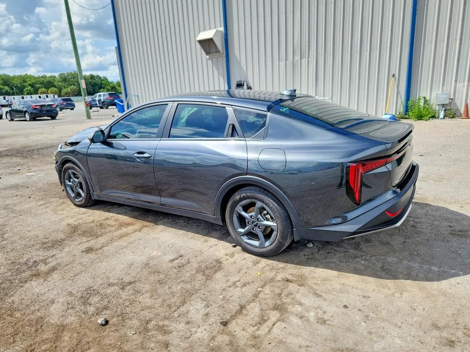2025 KIA K4 LXS LXS 2