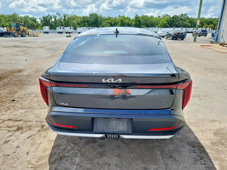 2025 KIA K4 LXS LXS 6