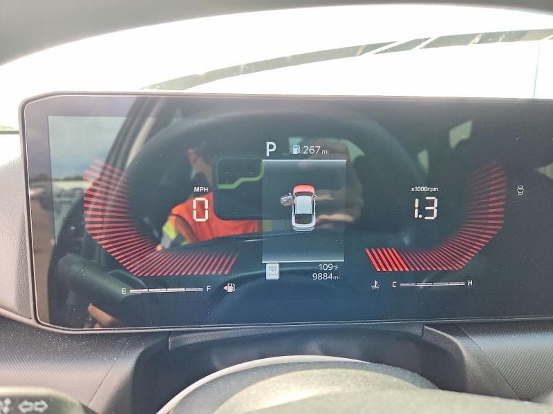 2025 KIA K4 LXS LXS 9