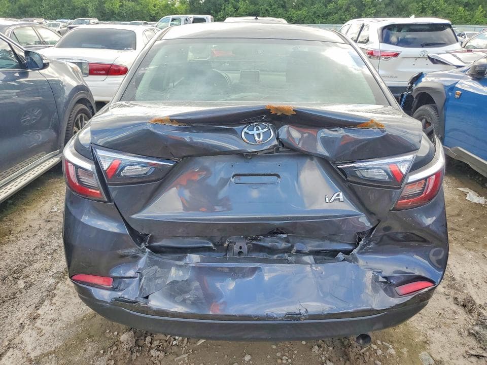 2017 TOYOTA YARIS IA BASE 6