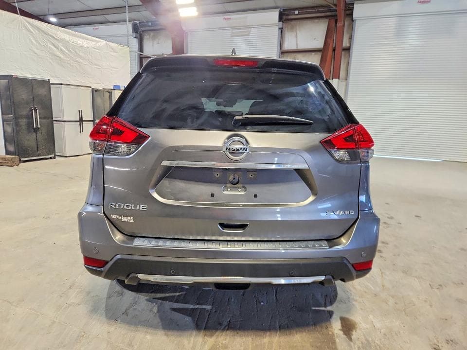 2020 NISSAN ROGUE SV 6