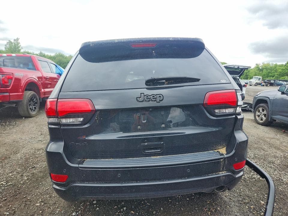 2018 JEEP GRAND CHEROKEE LAREDO 6