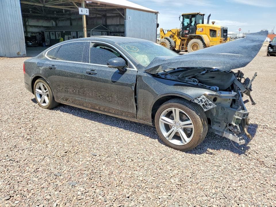 2018 VOLVO S90 T5 MOMENTUM 4