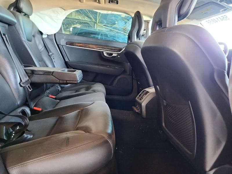 2018 VOLVO S90 T5 MOMENTUM 10