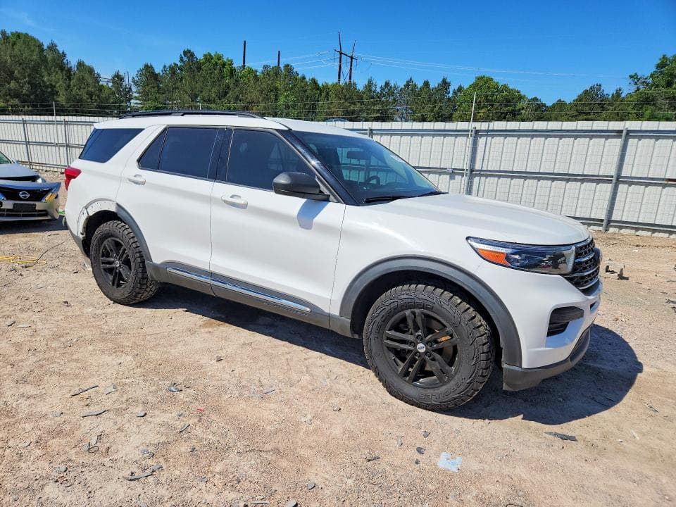 2022 FORD EXPLORER XLT 4