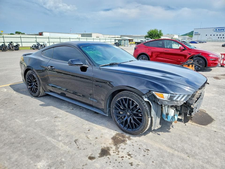 2017 FORD MUSTANG GT 4