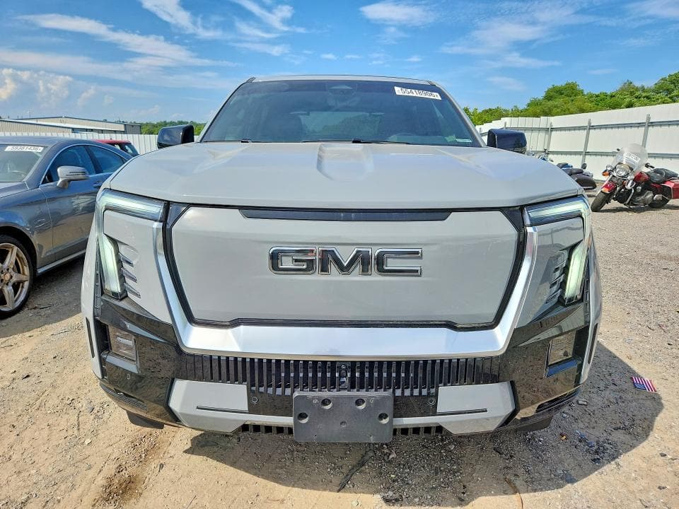 2024 GMC SIERRA DENALI 5