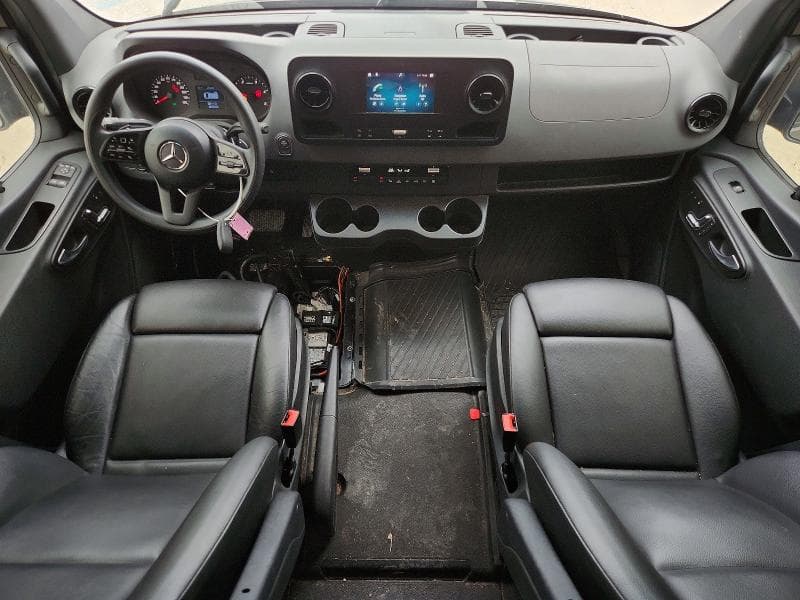 2019 MERCEDES-BENZ SPRINTER 2500 8