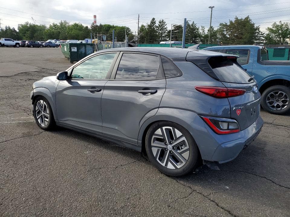 2023 HYUNDAI KONA SE 2